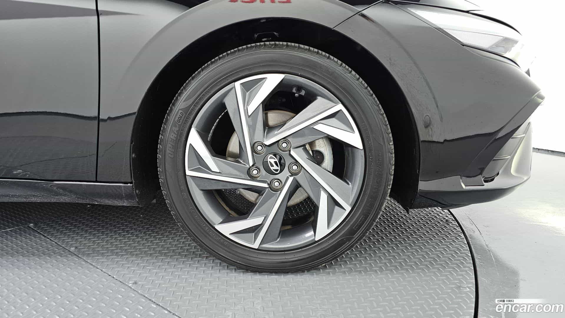 AVANTE Hyundai 2023.4-OUTER-005