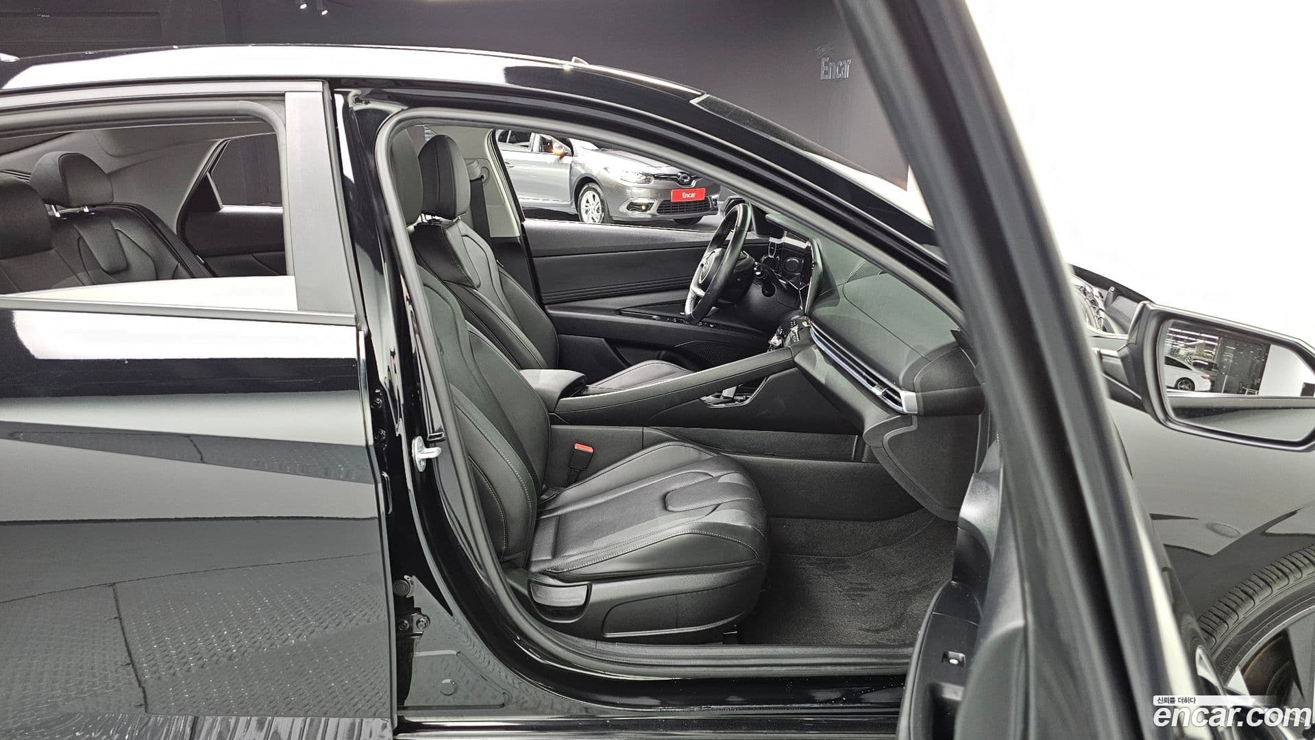 Main__Slider__Photo:AVANTE Hyundai 2023.4-11