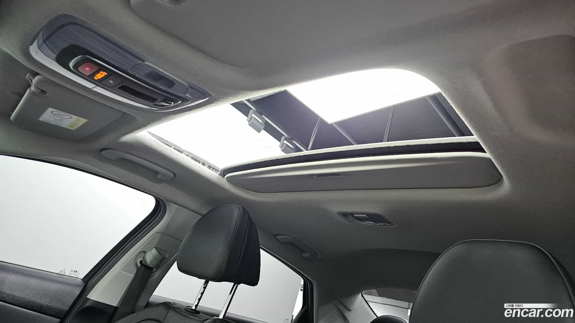 AVANTE Hyundai 2023.4-OPTION-024