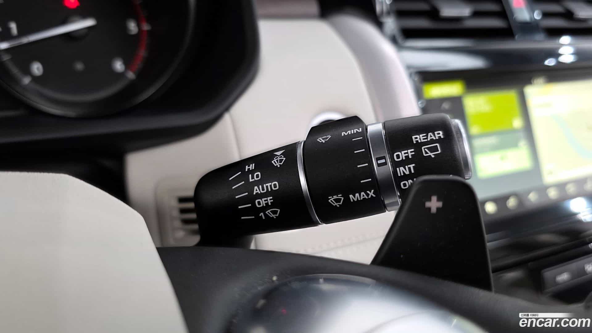 Discovery Land Rover 2017.10-OPTION-018