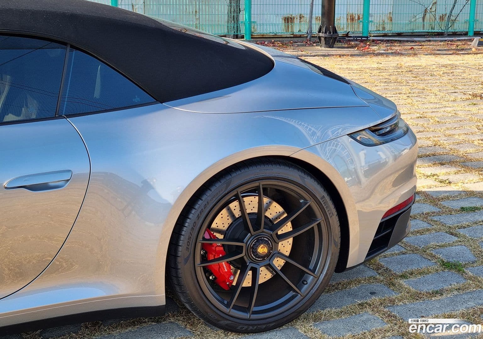 Main__Slider__Photo:911 Porsche 2024.3-7