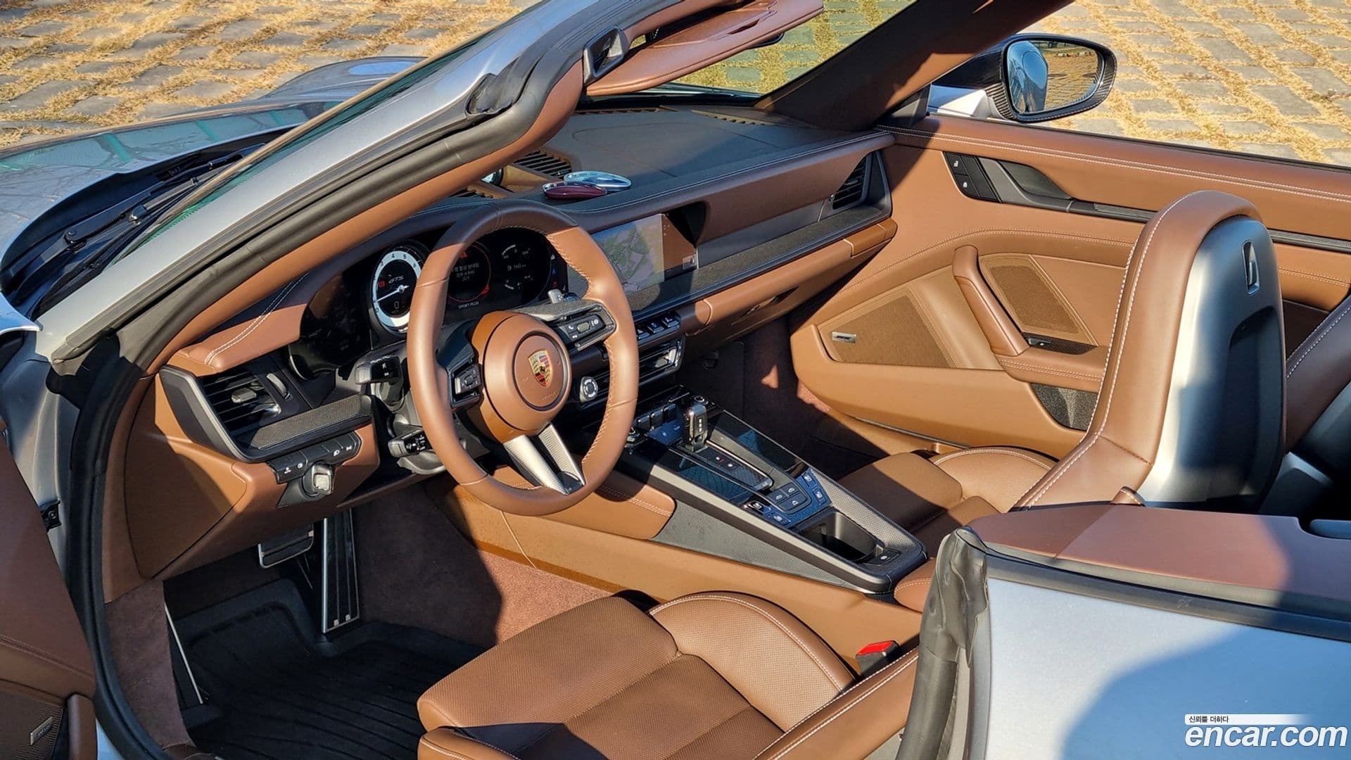 Main__Slider__Photo:911 Porsche 2024.3-8