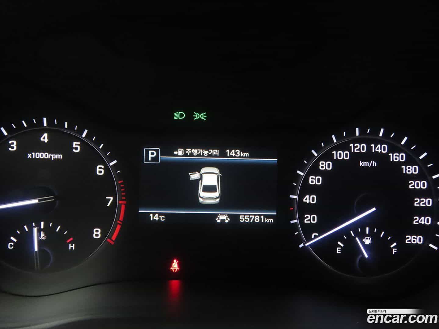 G80 Genesis 2019.11-INNER-008