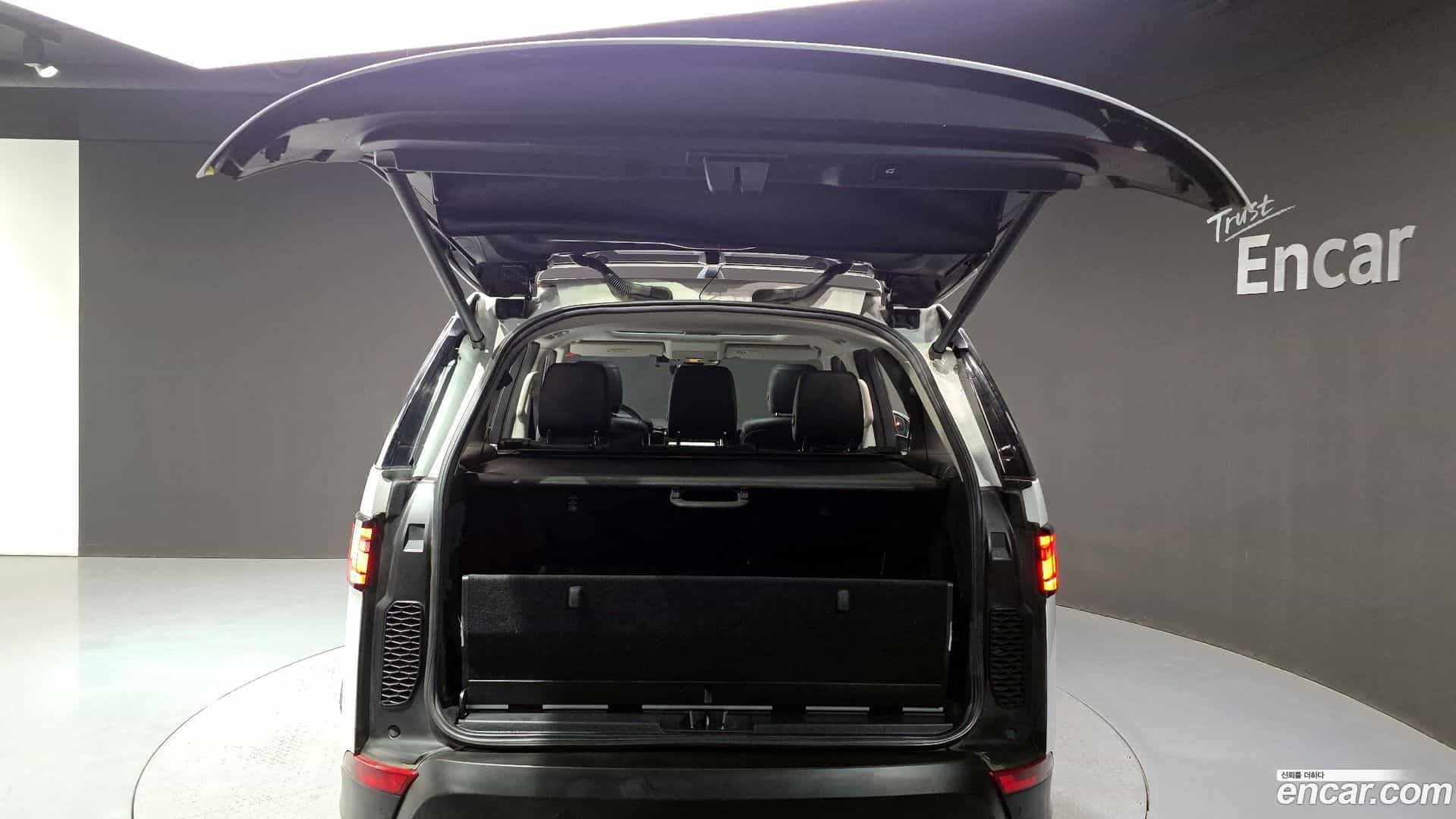 Discovery Land Rover 2017.8-OPTION-024