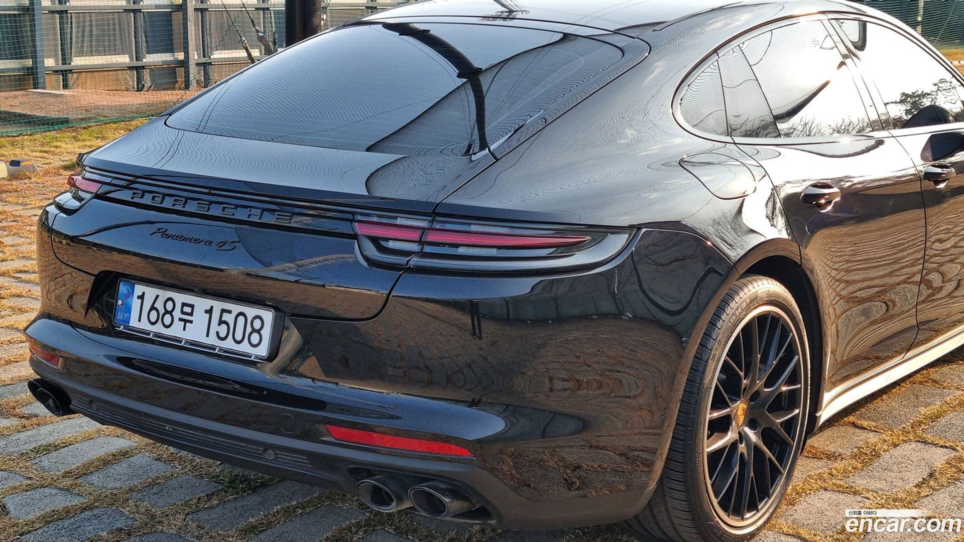 Main__Slider__Photo:Panamera Porsche 2018.7-6