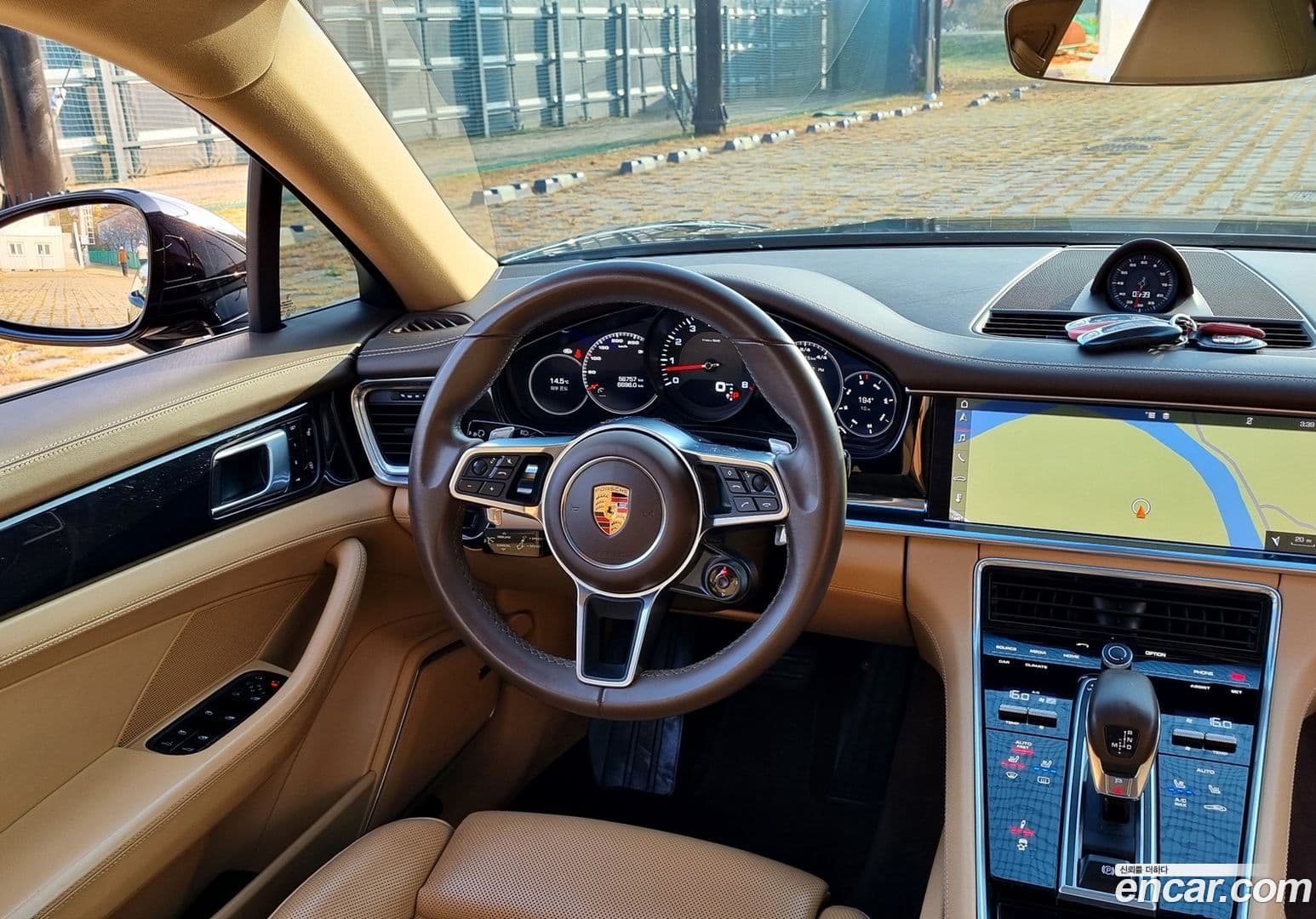 Main__Slider__Photo:Panamera Porsche 2018.7-10