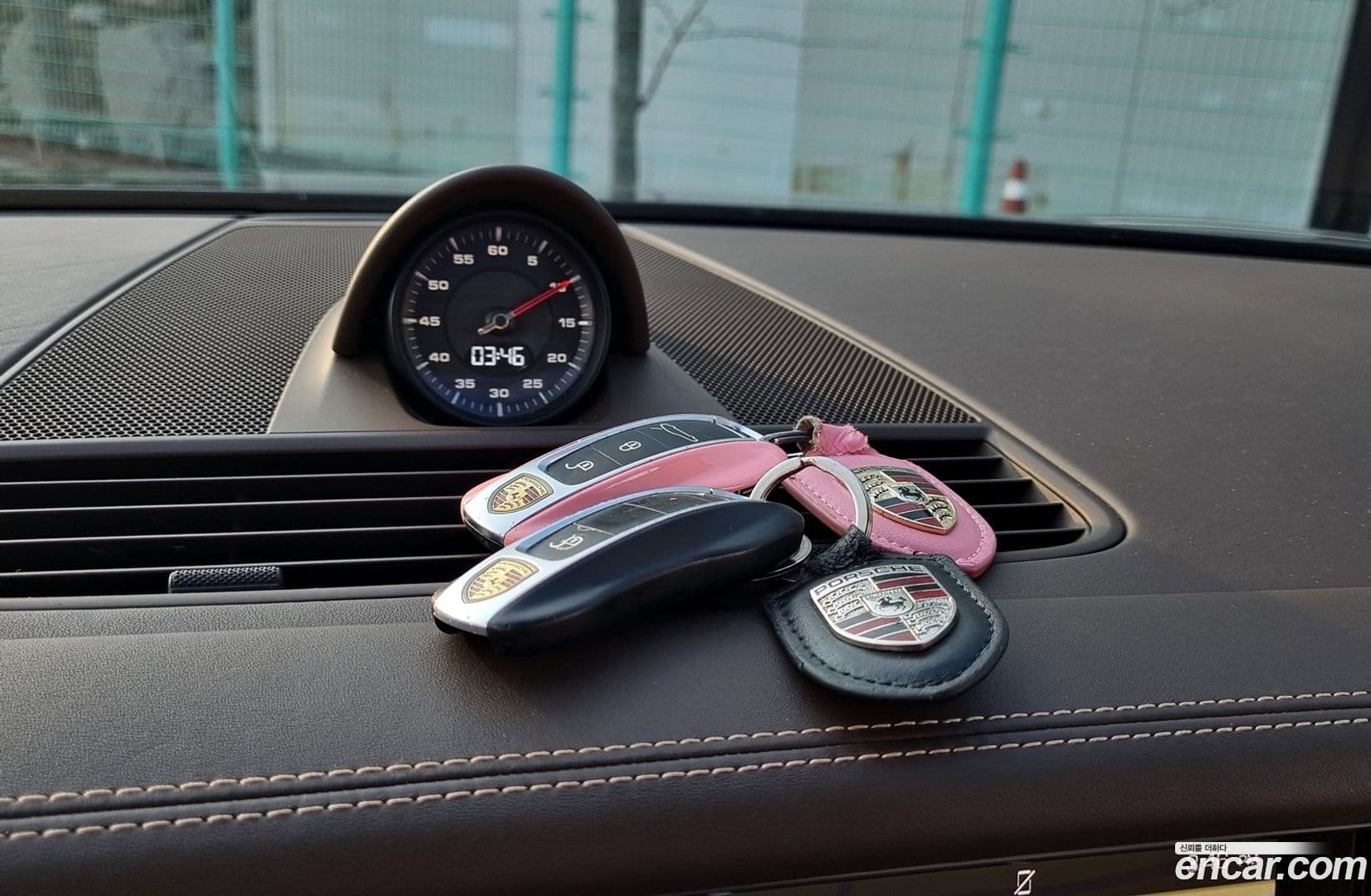 Main__Slider__Photo:Panamera Porsche 2018.7-14