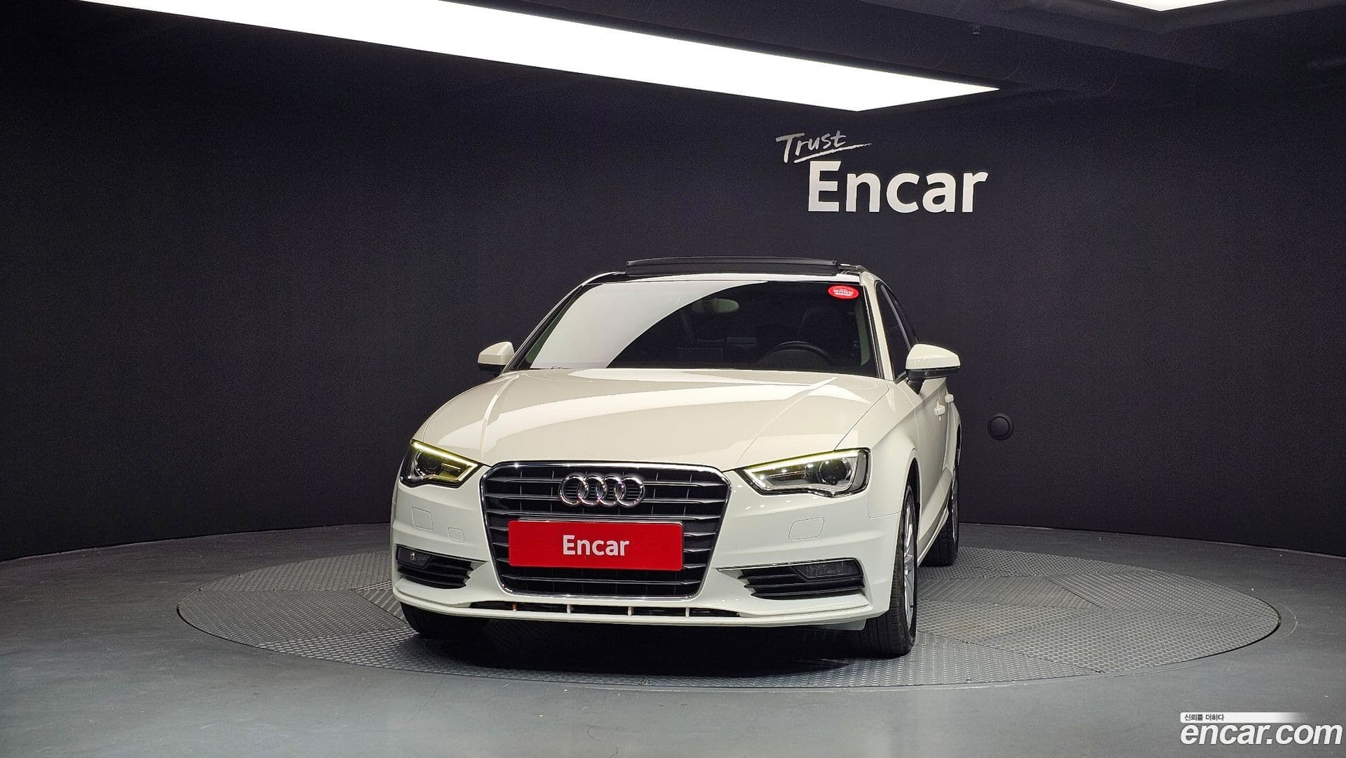 Main__Slider__Photo:A3 Audi 2015.5-2