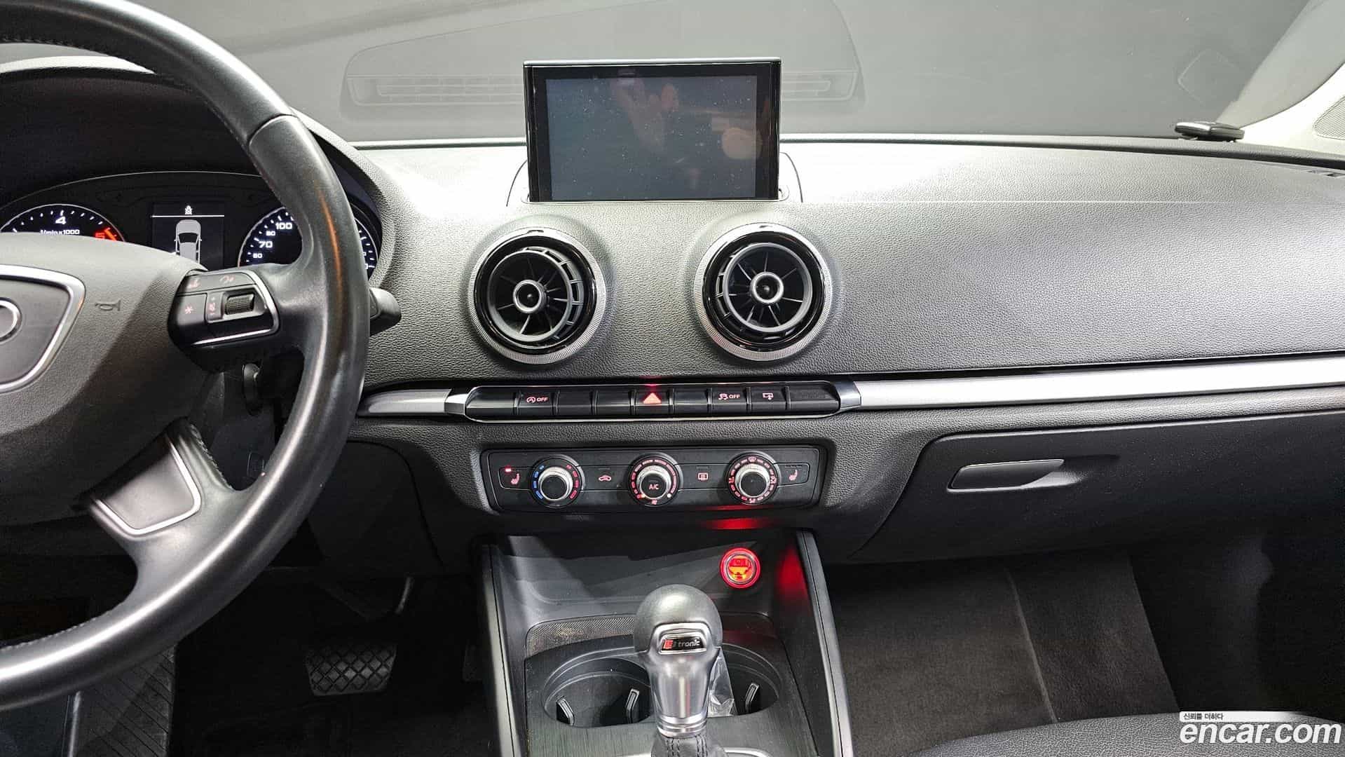 A3 Audi 2015.5-OPTION-018