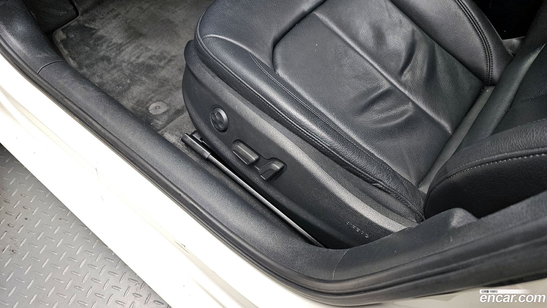 Main__Slider__Photo:A3 Audi 2015.5-16