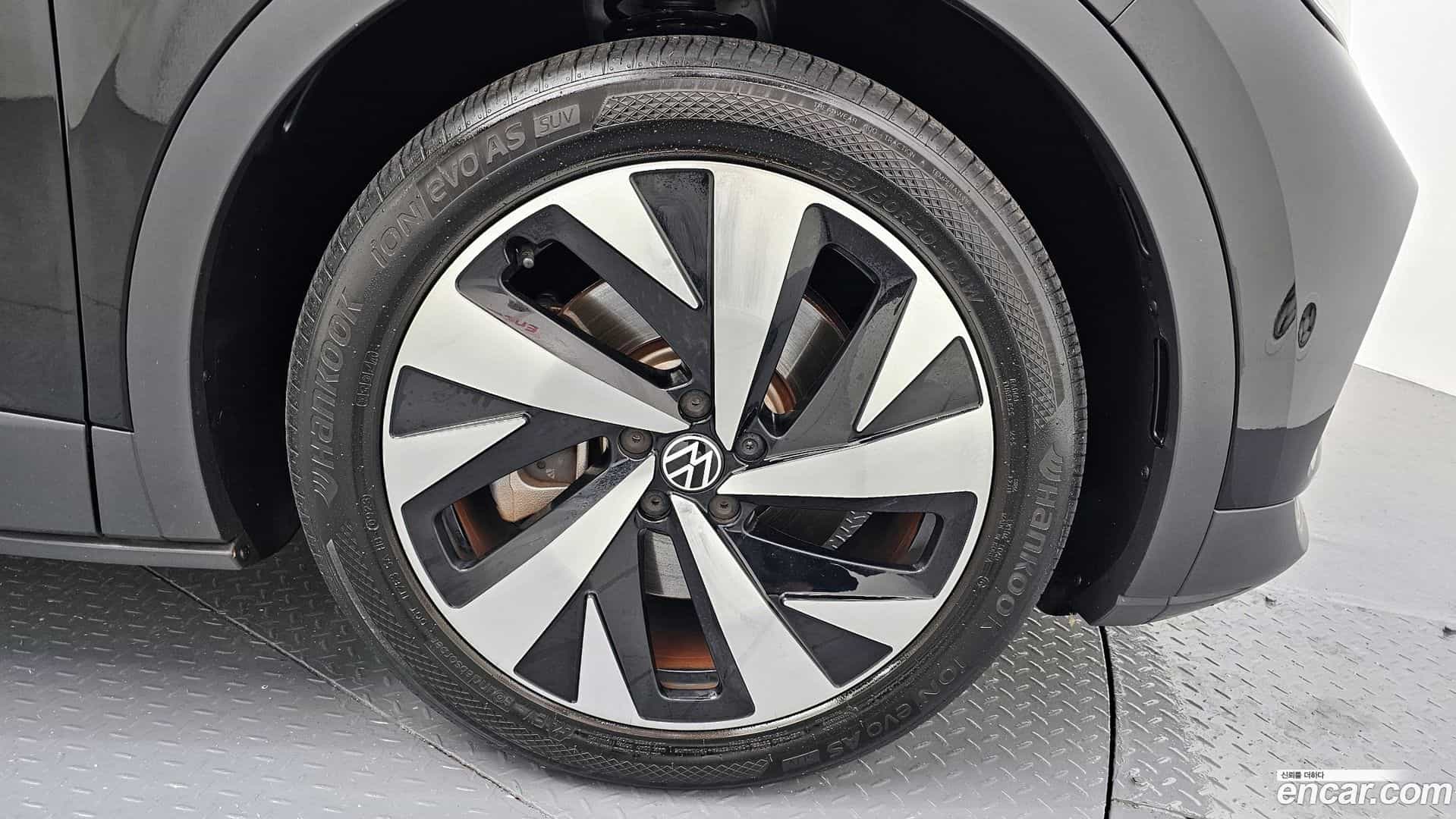 ID.4 Volkswagen 2022.9-OUTER-005