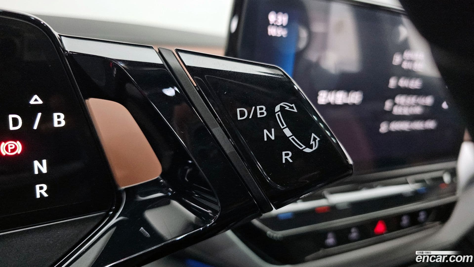 Main__Slider__Photo:ID.4 Volkswagen 2022.9-8