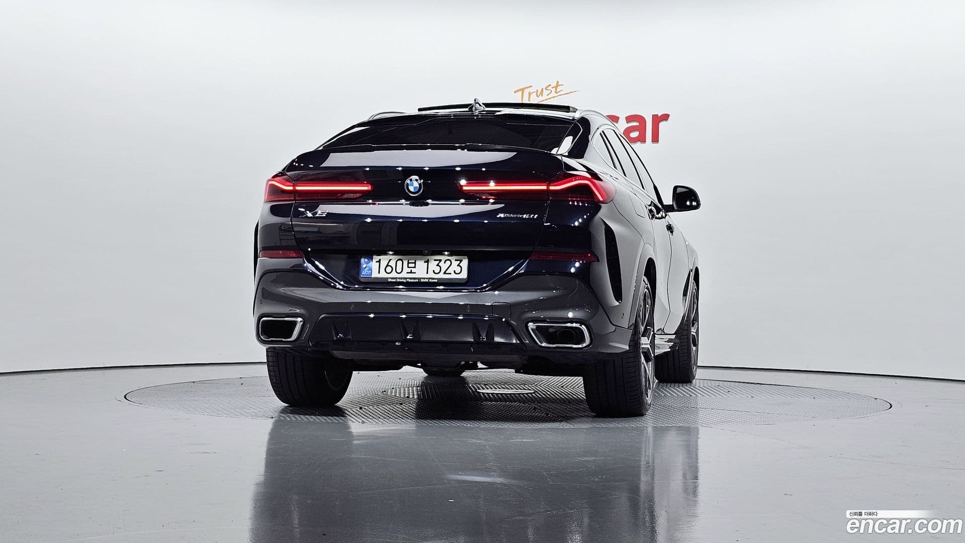 Main__Slider__Photo:X6 BMW 2022.5-3