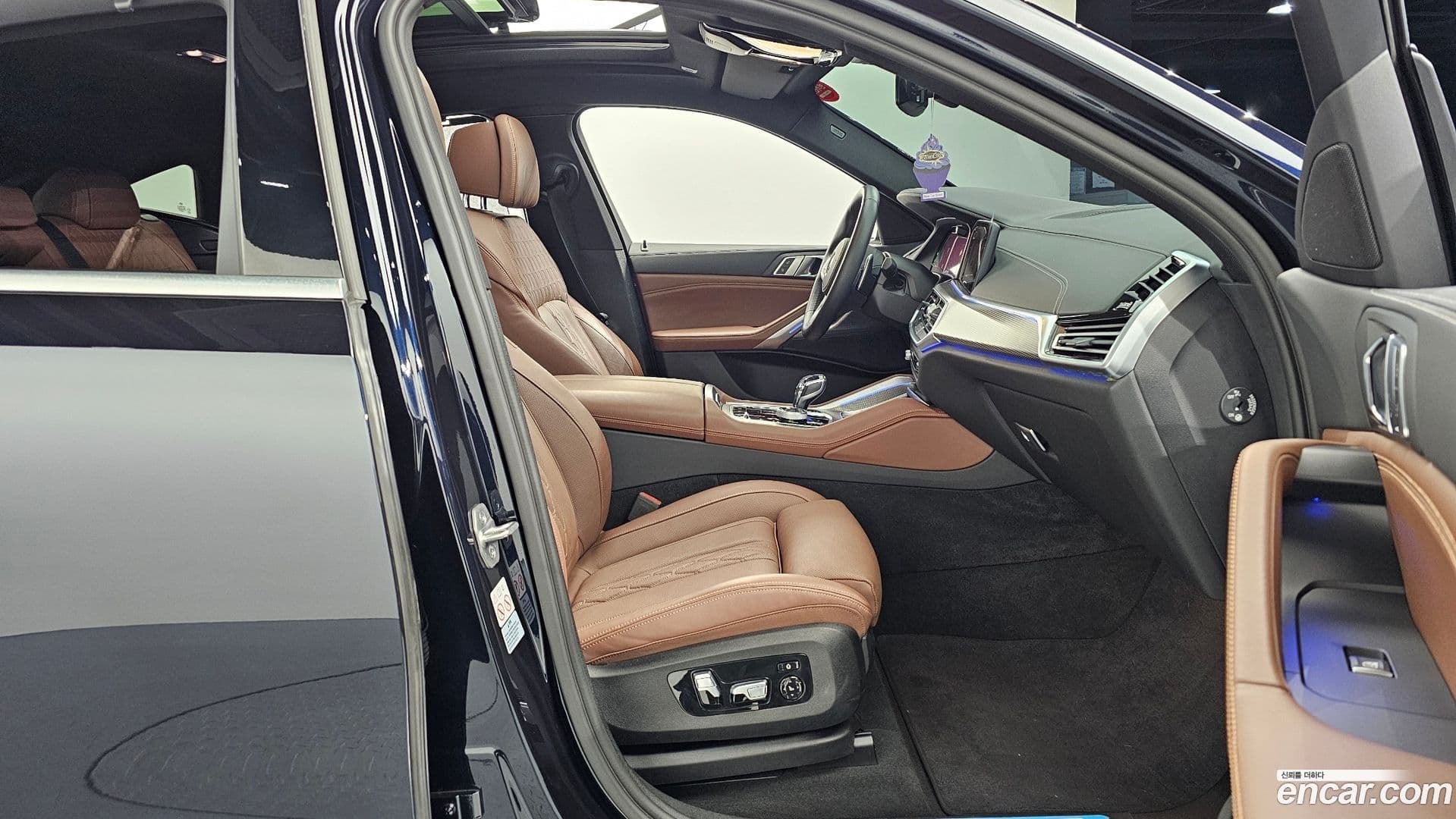 Main__Slider__Photo:X6 BMW 2022.5-9