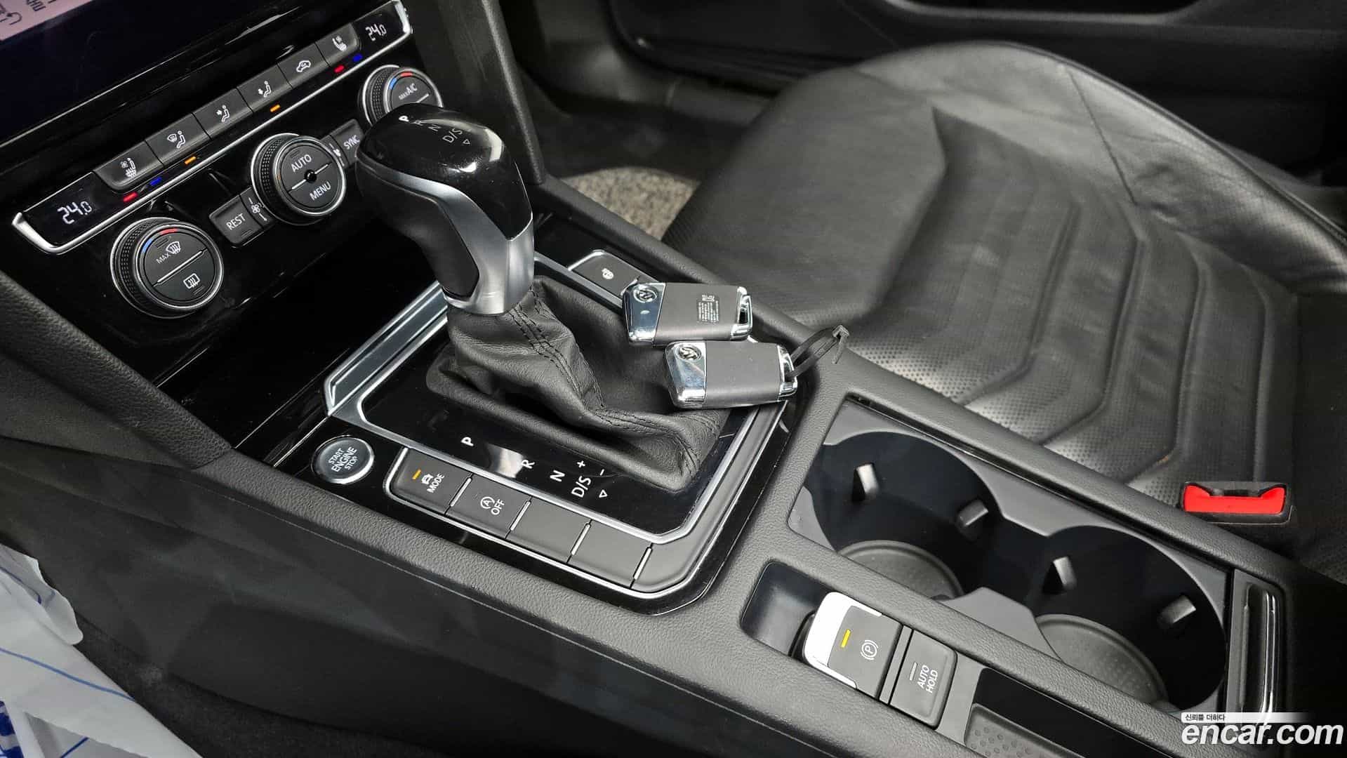 Arteon Volkswagen 2019.4-INNER-009