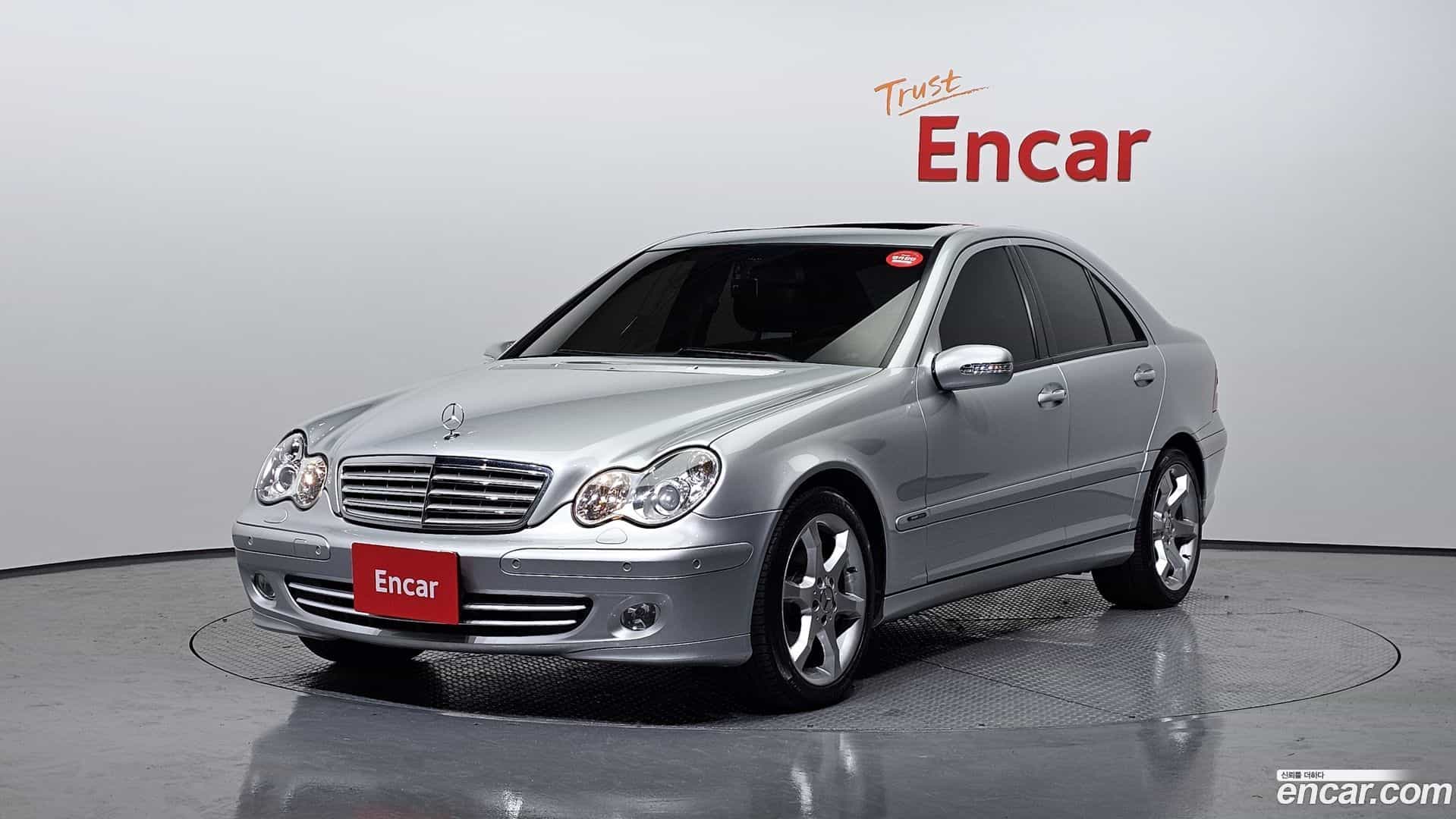 C-Class Mercedes-Benz 2007.5-OUTER-001