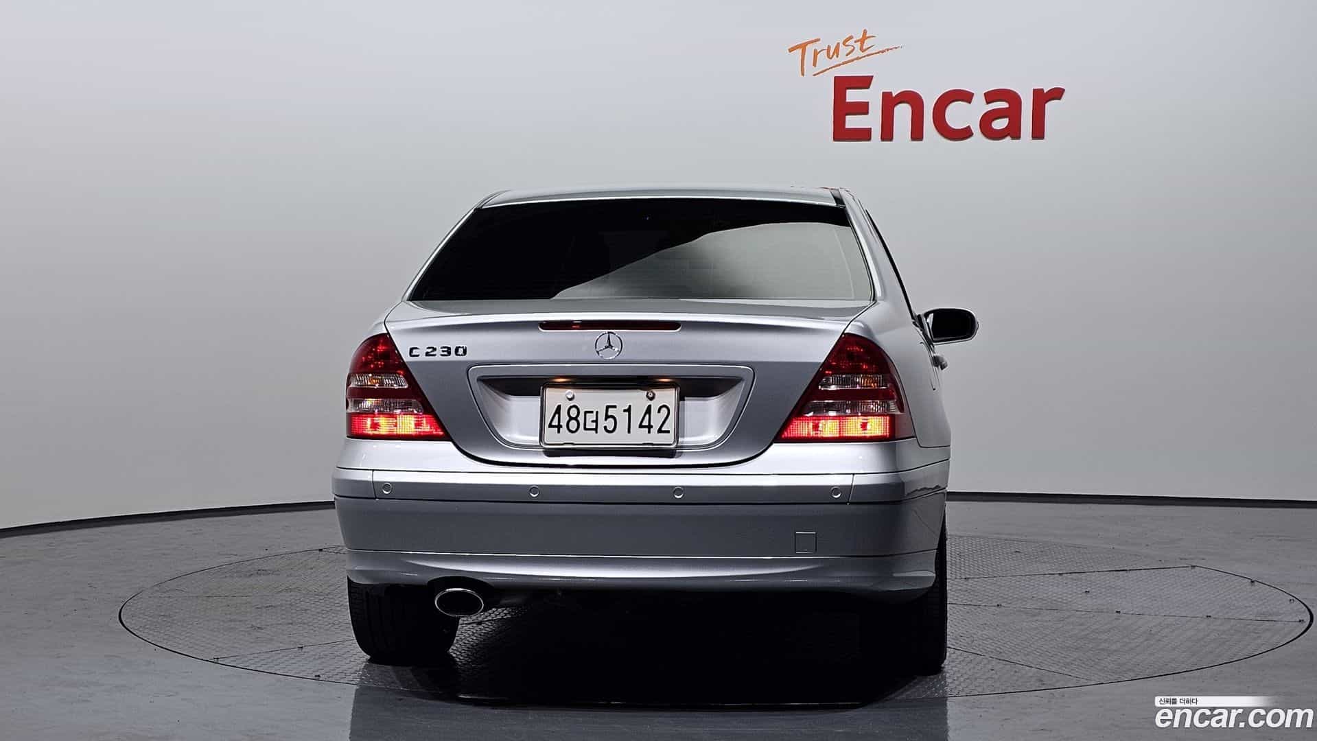 C-Class Mercedes-Benz 2007.5-OUTER-004