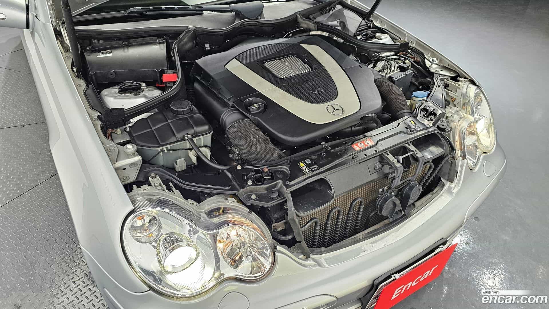 C-Class Mercedes-Benz 2007.5-INNER-006