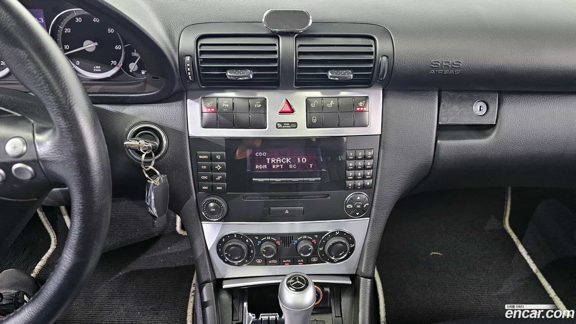 C-Class Mercedes-Benz 2007.5-OPTION-018