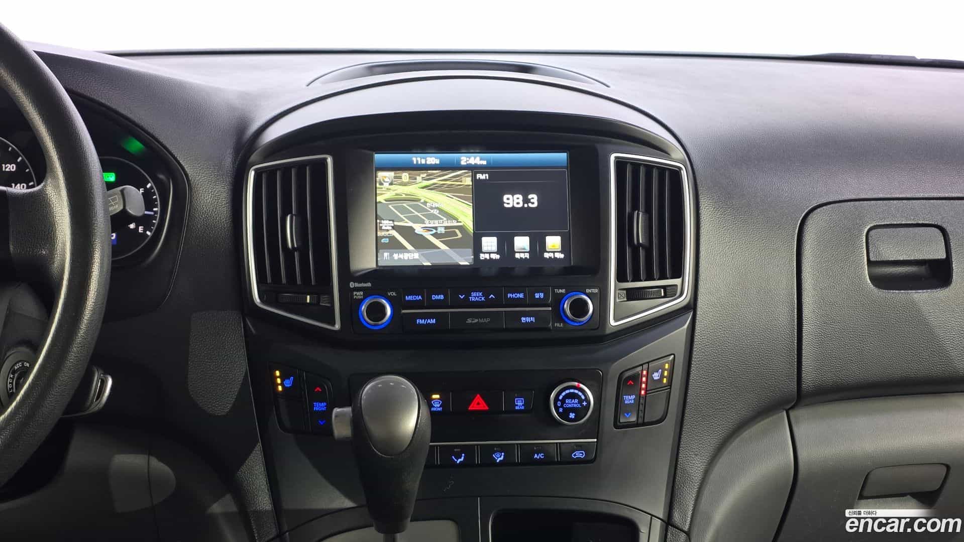 Starex Hyundai 2017.3-OPTION-020