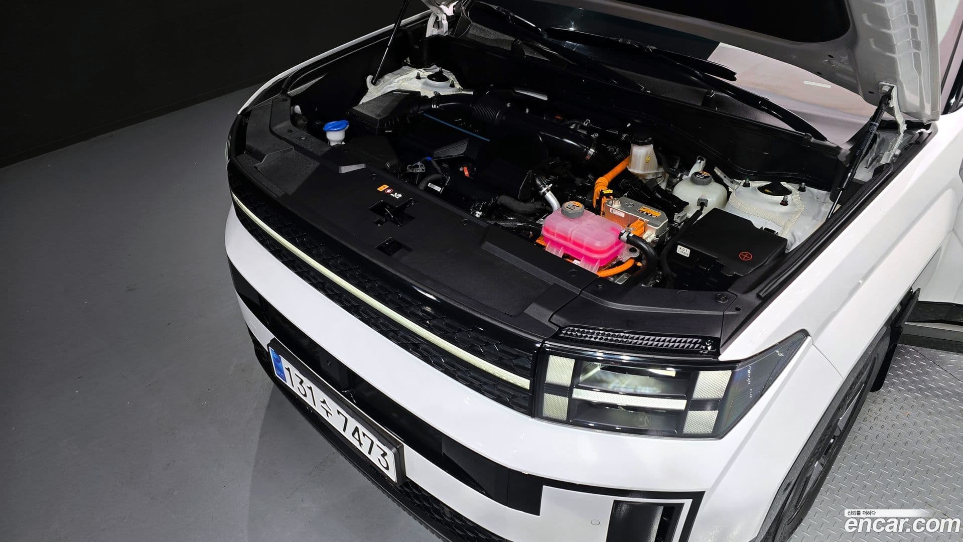 Main__Slider__Photo:Santafe Hyundai 2023.10-5