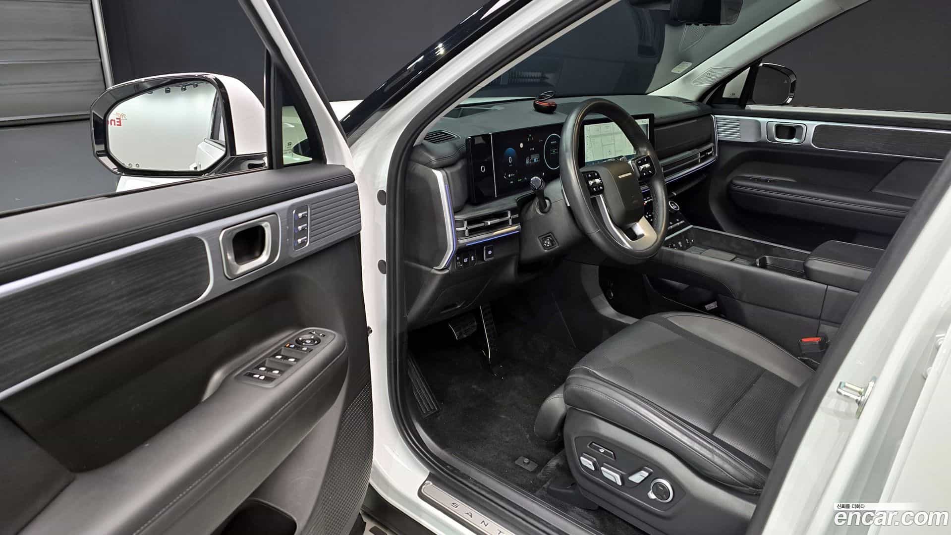 Santafe Hyundai 2023.10-OPTION-015