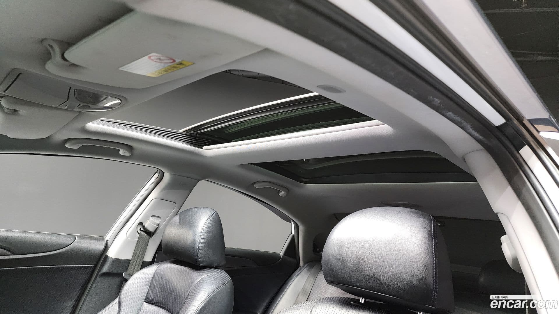 Main__Slider__Photo:Sonata Hyundai 2012.9-18