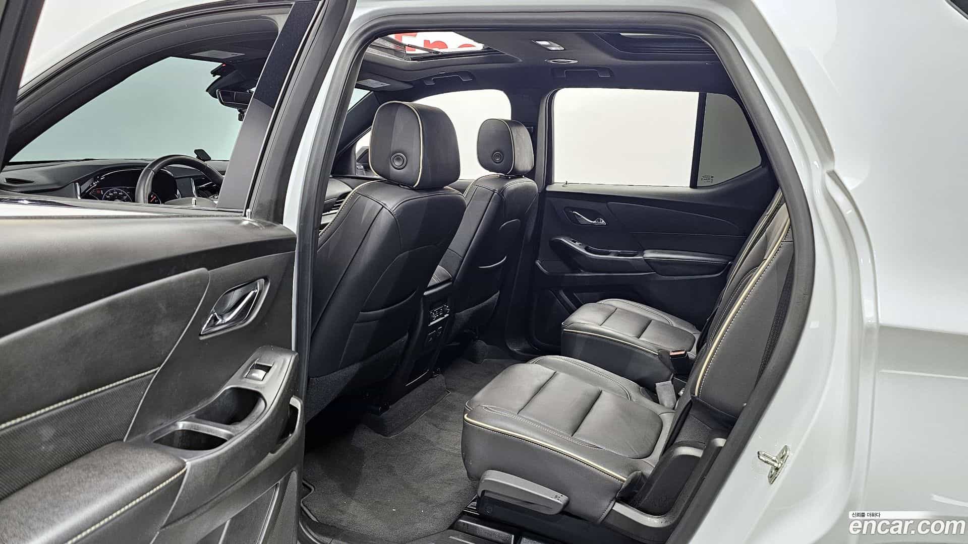 Traverse Chevrolet 2022.7-OPTION-015