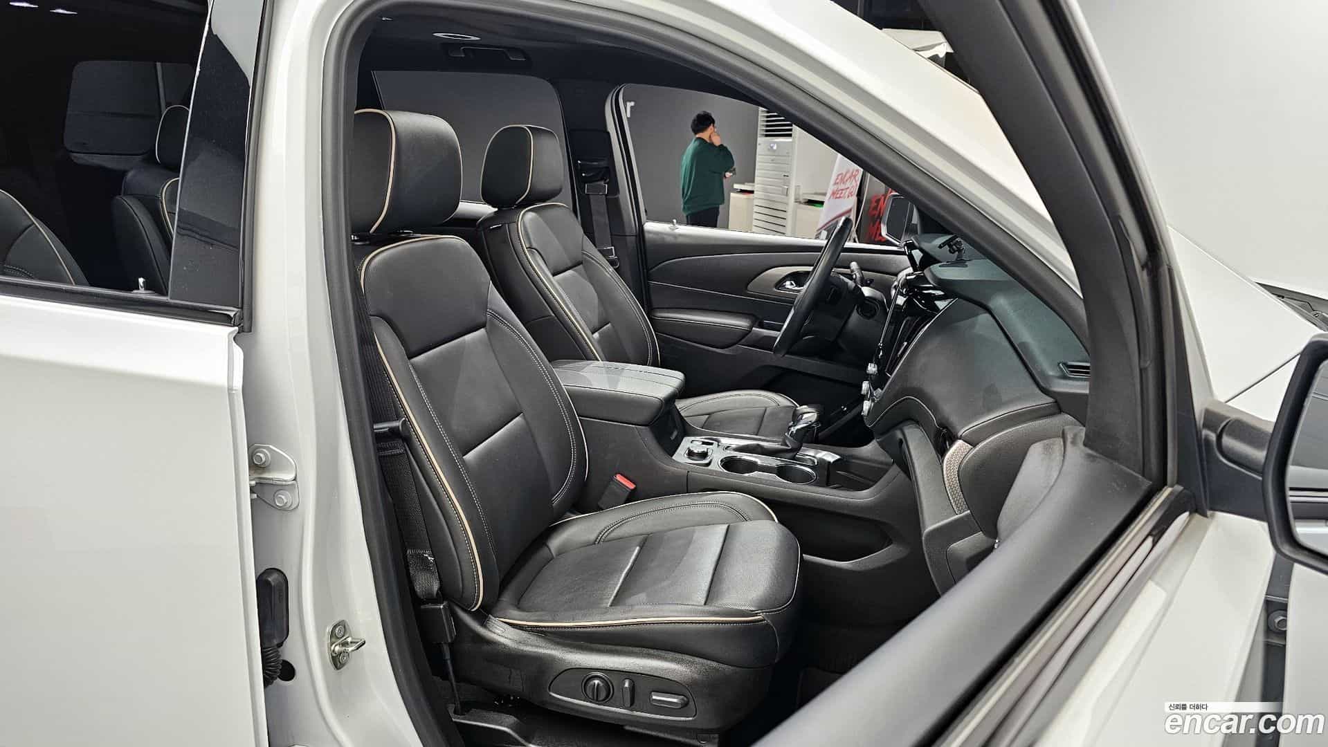 Traverse Chevrolet 2022.7-OPTION-016