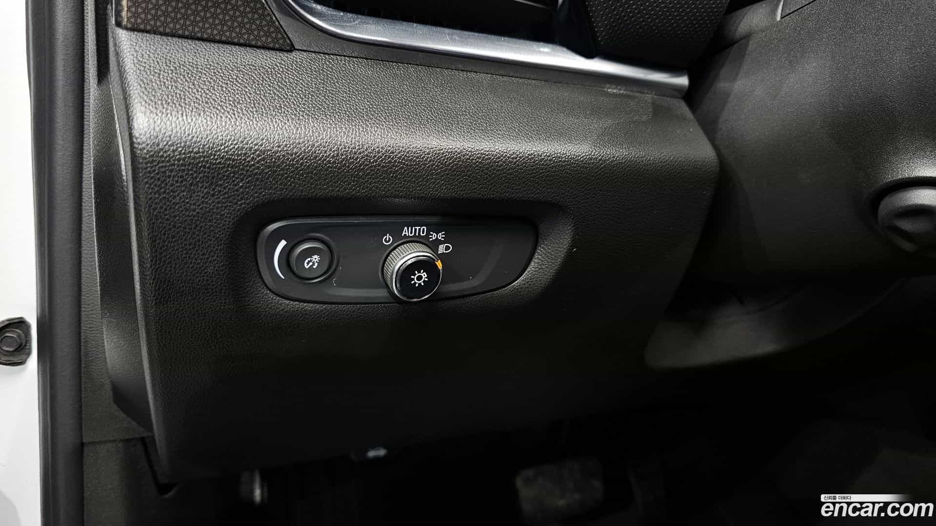 Traverse Chevrolet 2022.7-OPTION-018