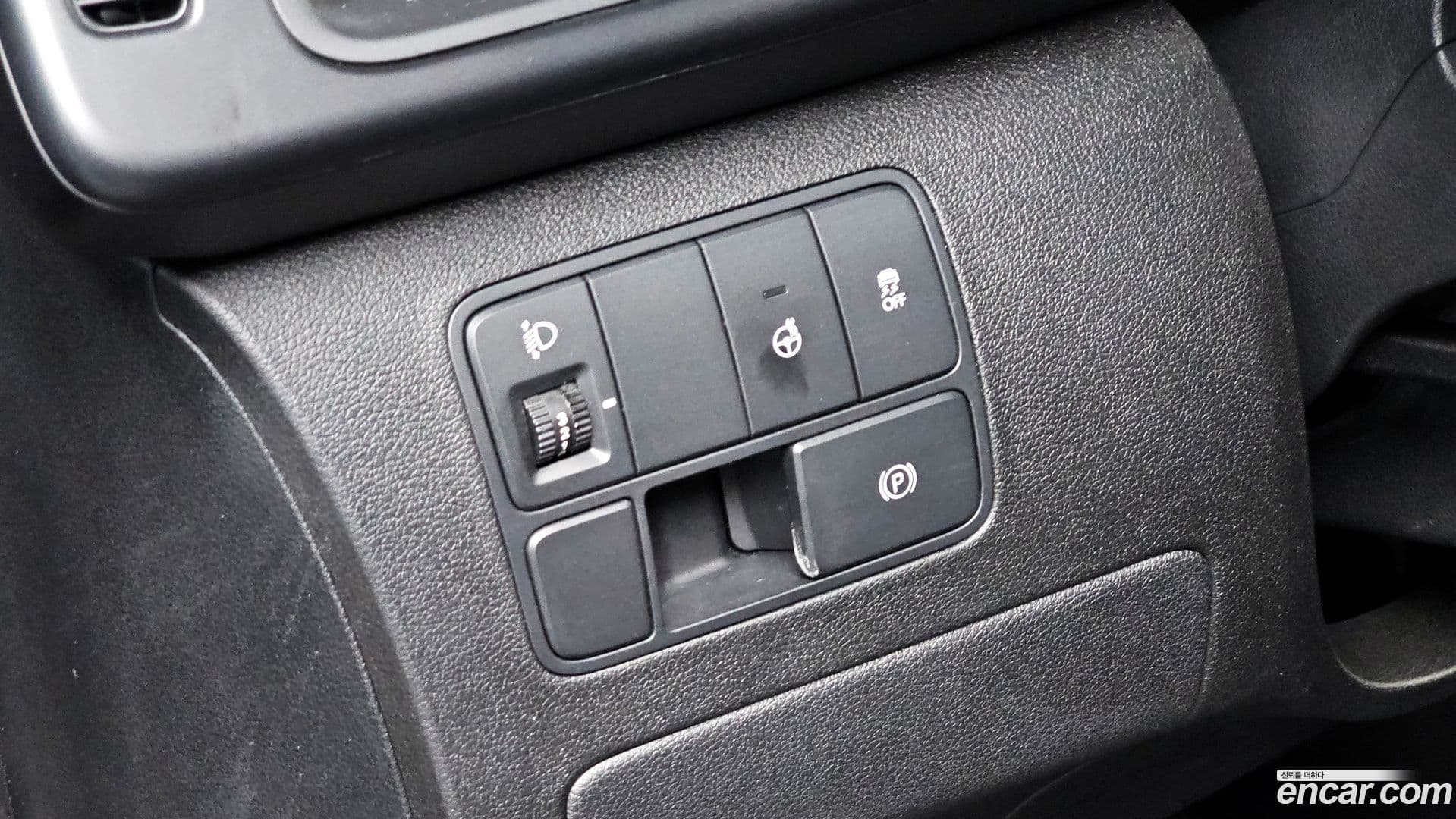 Main__Slider__Photo:Staria Hyundai 2021.6-14