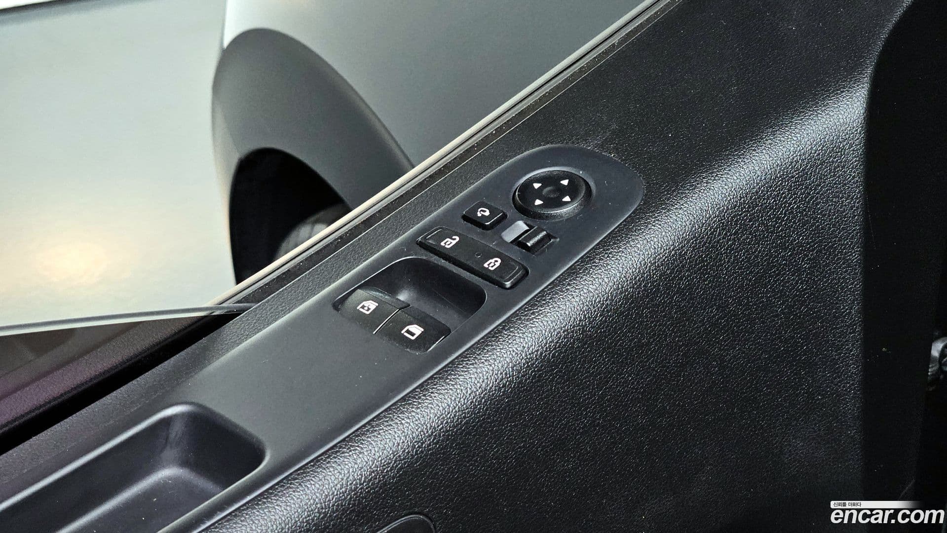 Main__Slider__Photo:Staria Hyundai 2021.6-15