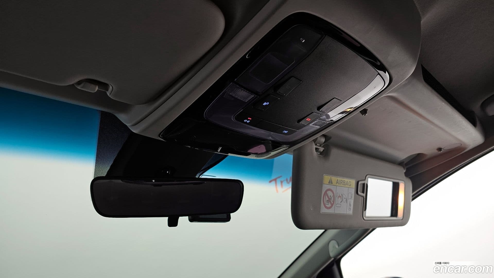 Main__Slider__Photo:Staria Hyundai 2021.6-16