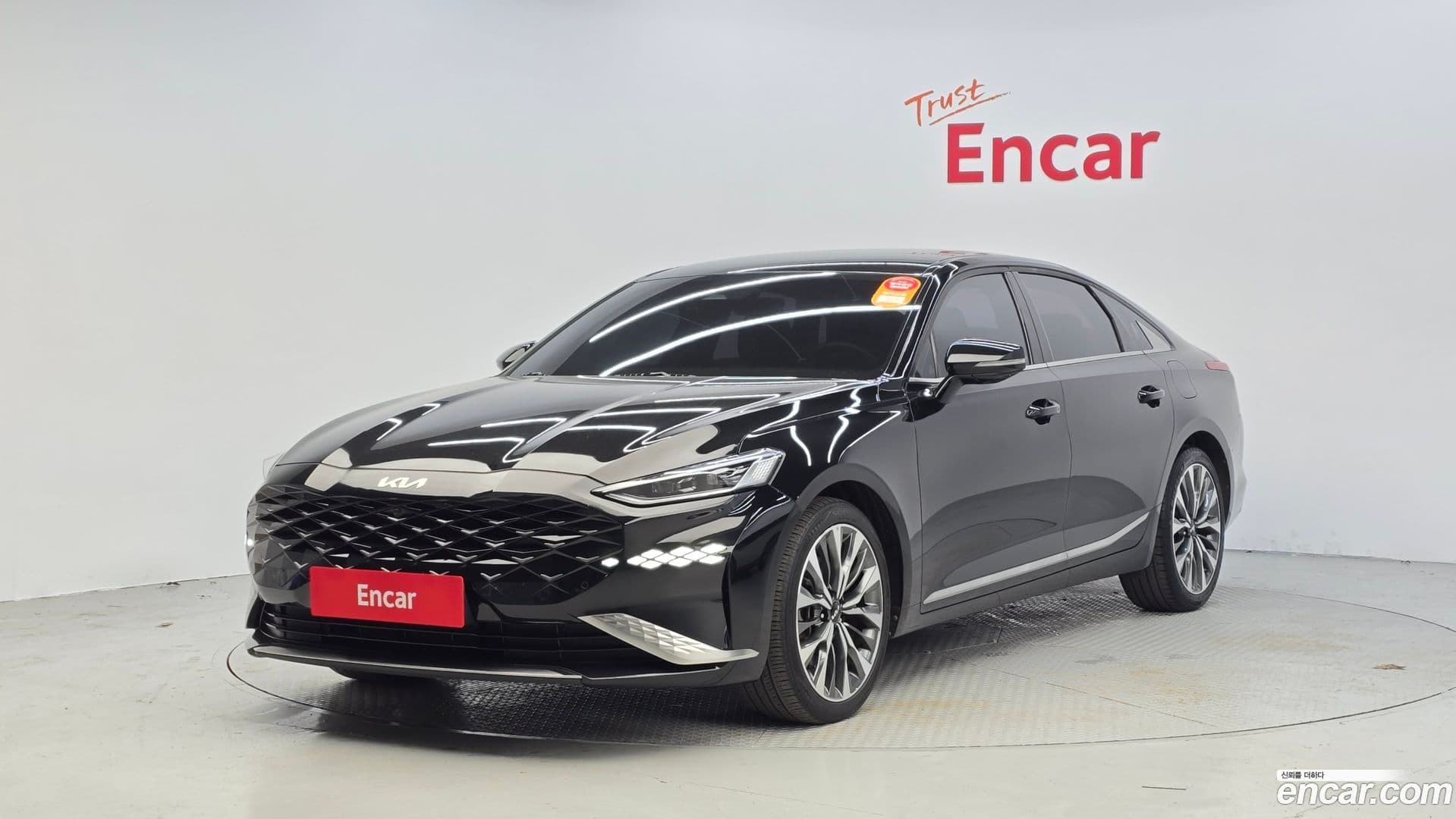 Main__Slider__Photo:K8 Kia 2021.11-0