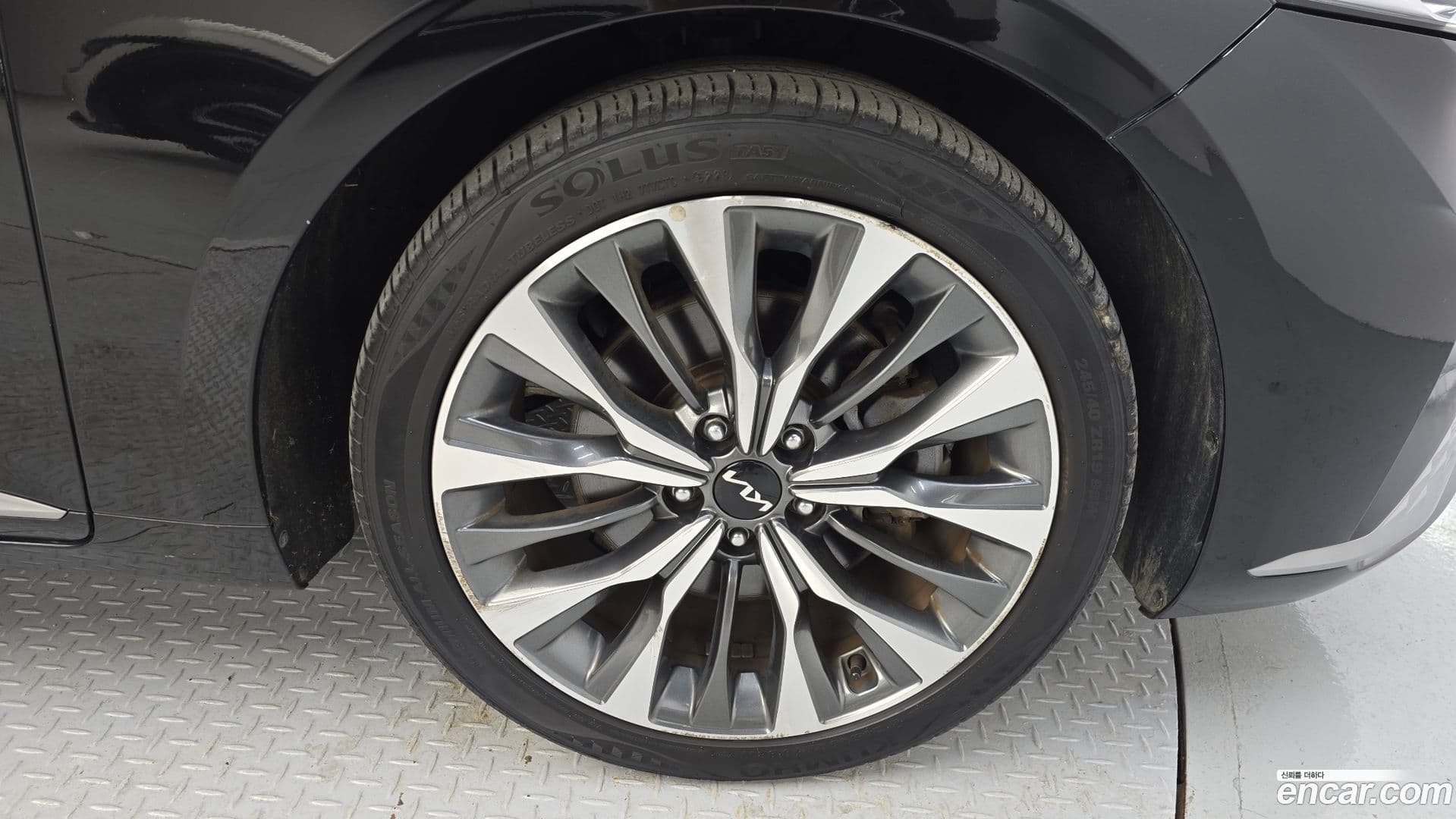 Main__Slider__Photo:K8 Kia 2021.11-4