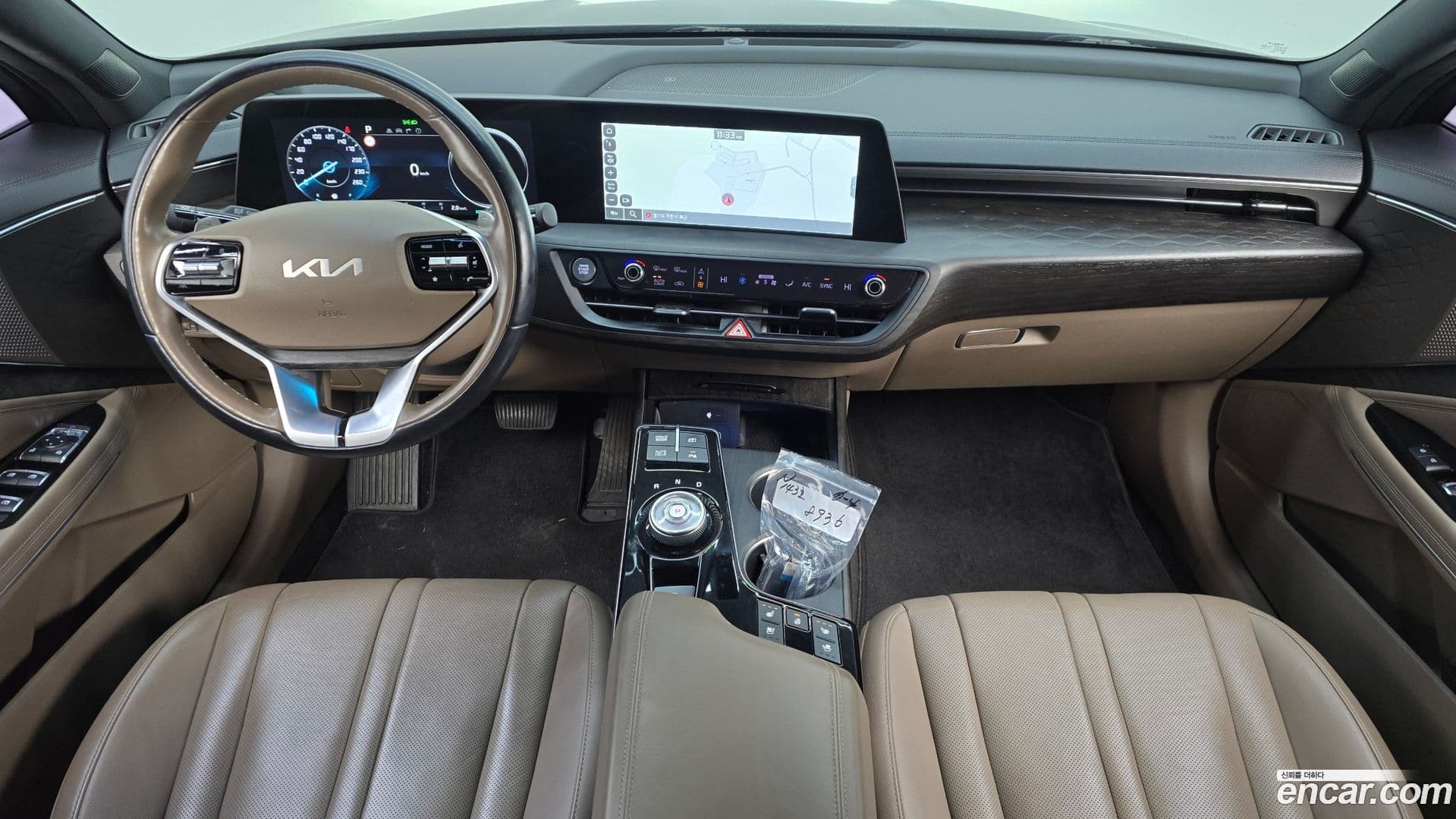 Main__Slider__Photo:K8 Kia 2021.11-6