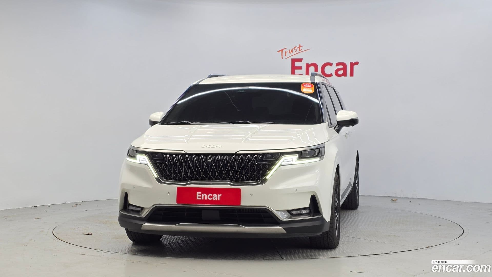 Main__Slider__Photo:Canival Kia 2021.10-2