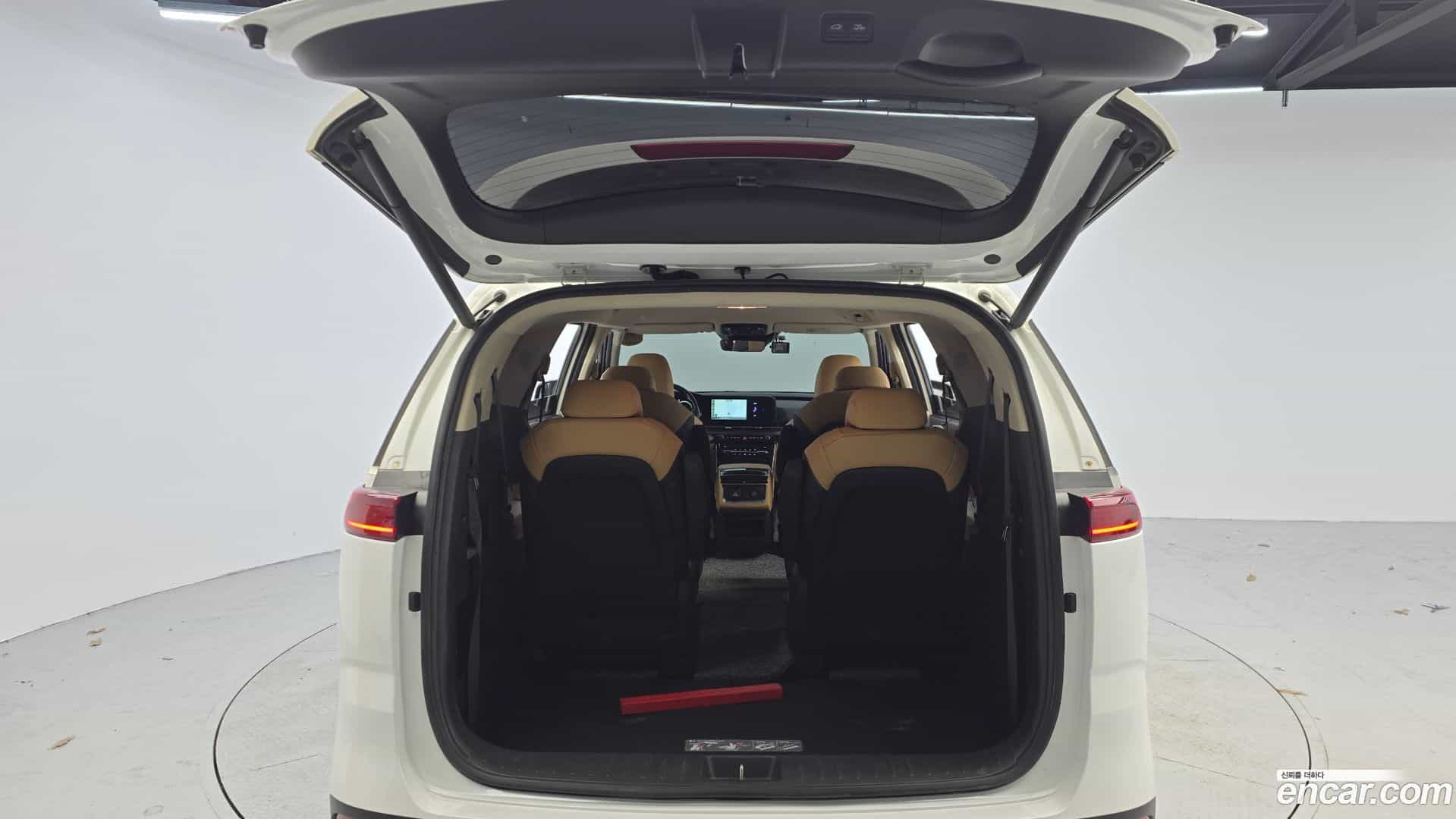 Canival Kia 2021.10-OPTION-024