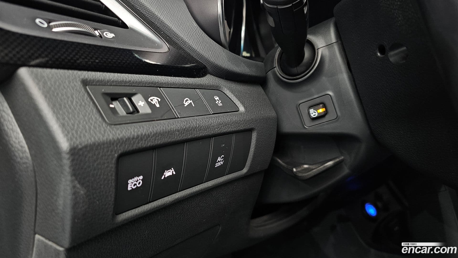 Main__Slider__Photo:Maxcruz Hyundai 2014.9-18