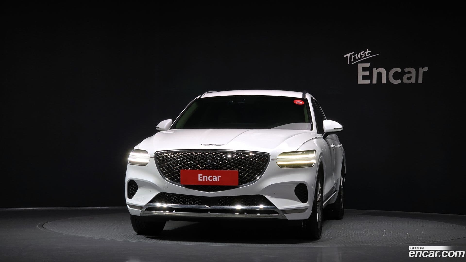 Main__Slider__Photo:GV70 Genesis 2021.2-2