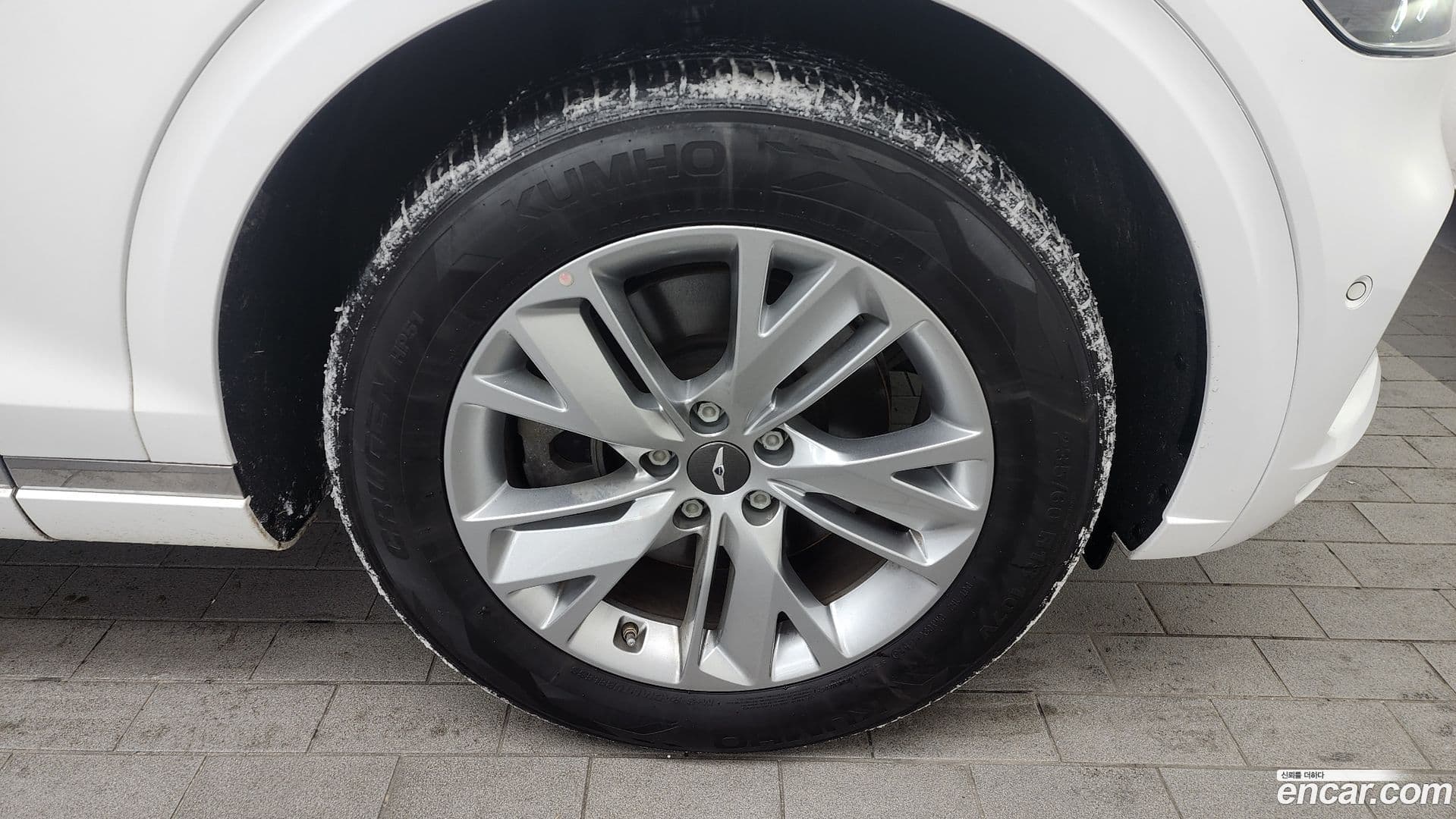 Main__Slider__Photo:GV70 Genesis 2021.2-4