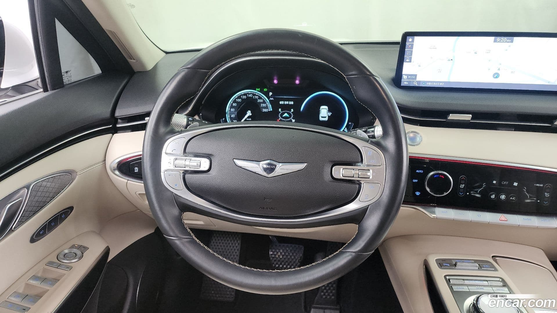 Main__Slider__Photo:GV70 Genesis 2021.2-12