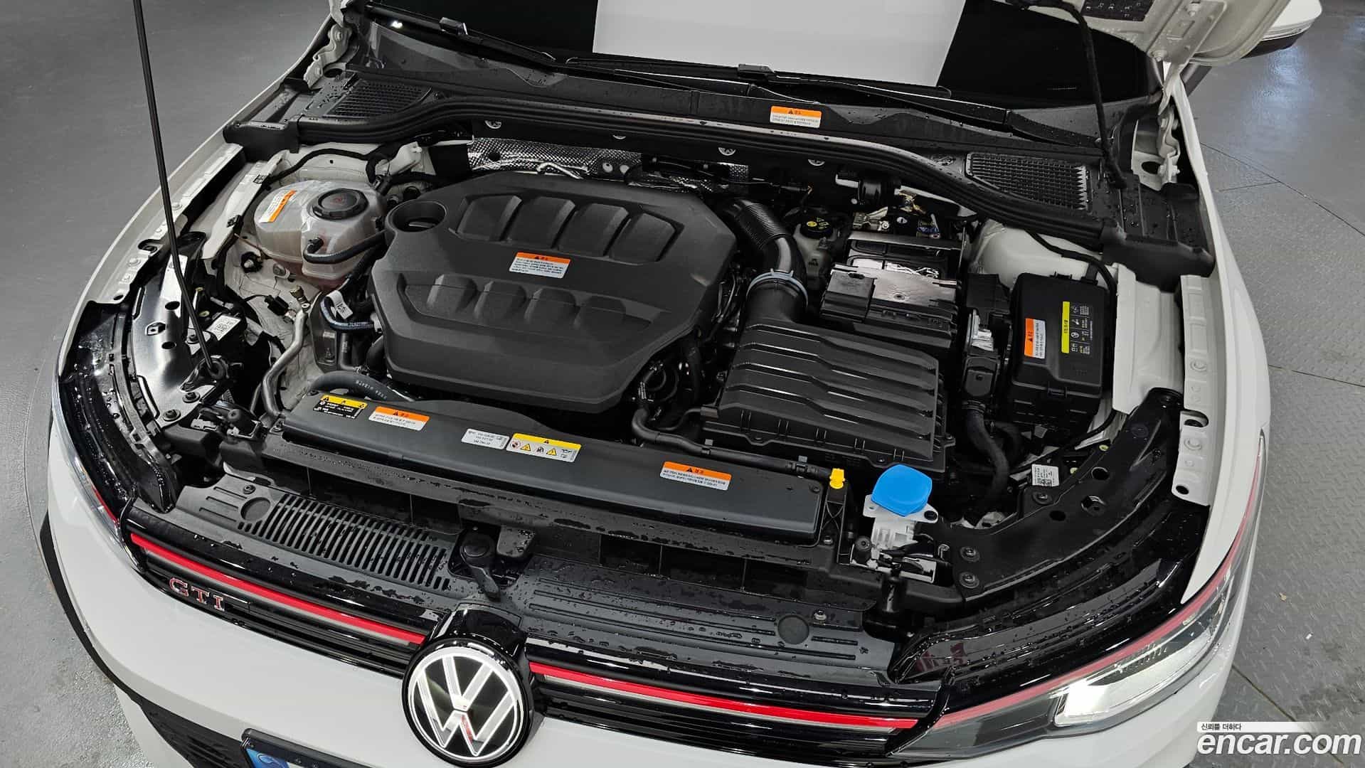 Golf Volkswagen 2025.5-INNER-006