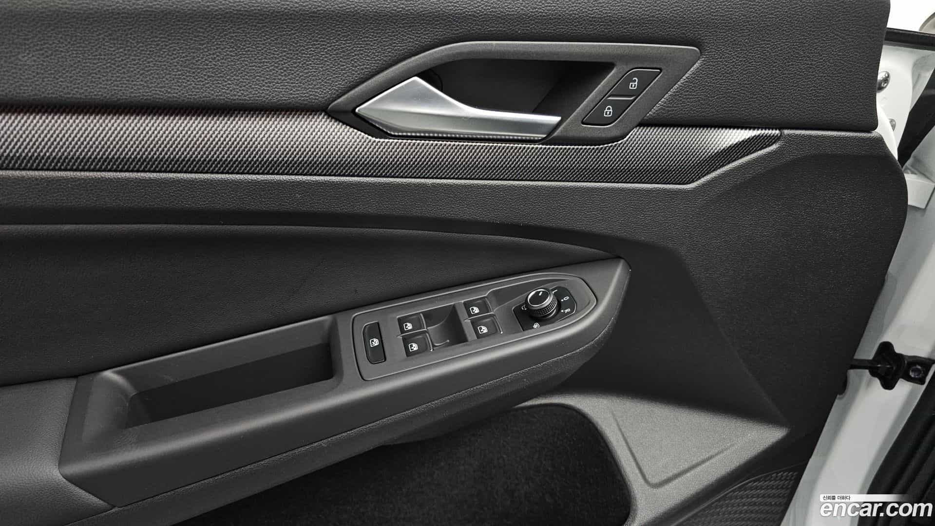 Golf Volkswagen 2025.5-OPTION-021