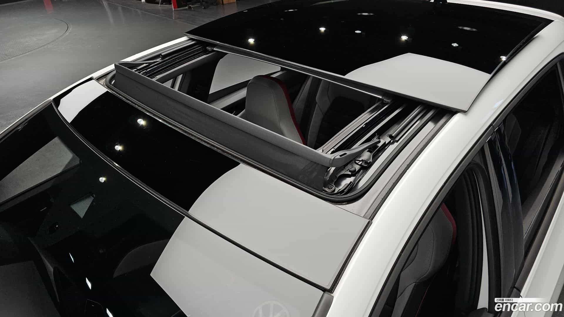 Golf Volkswagen 2025.5-OPTION-023