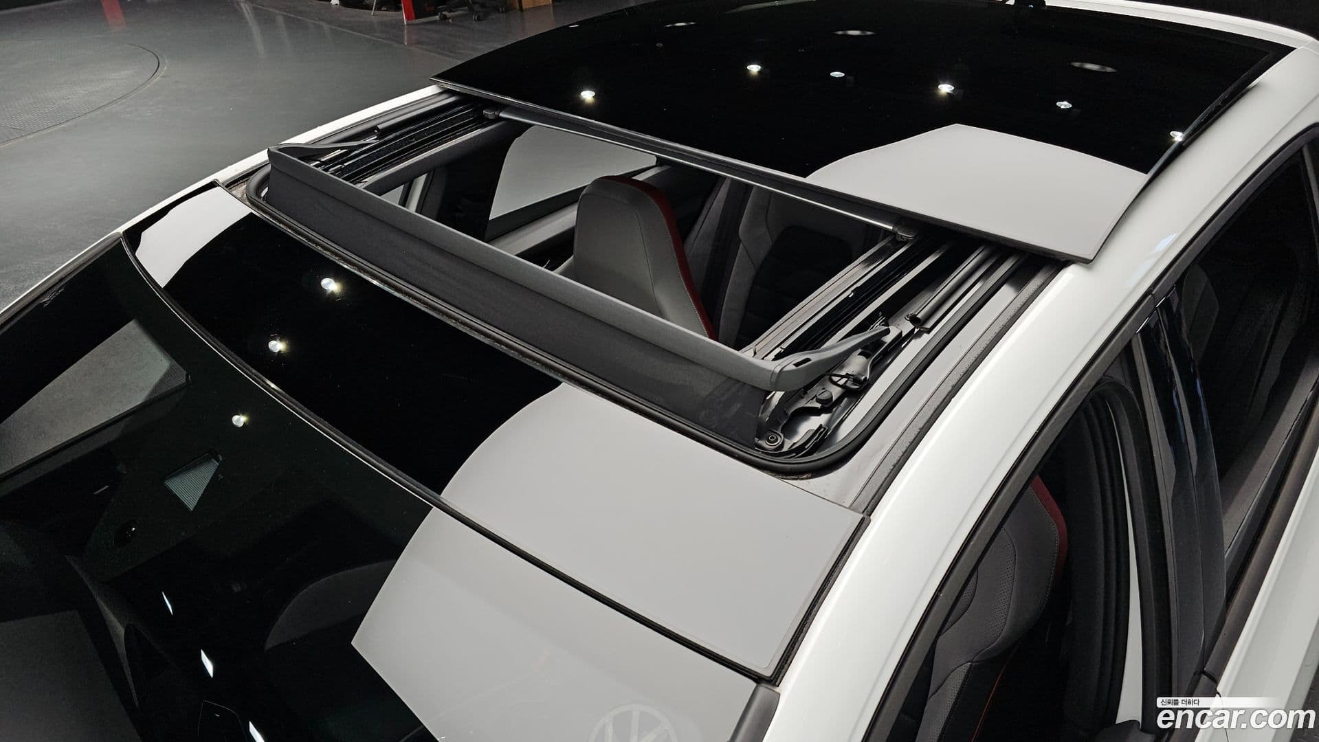 Main__Slider__Photo:Golf Volkswagen 2025.5-18