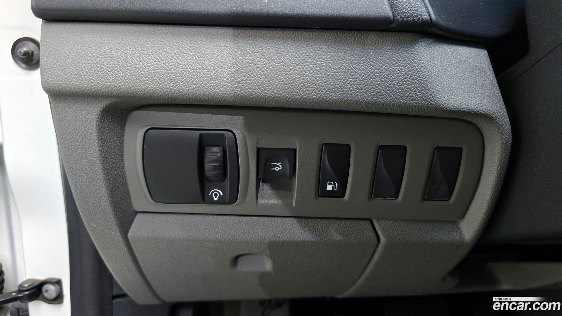 Main__Slider__Photo:SM3 Renault-KoreaSamsung 2010.6-13