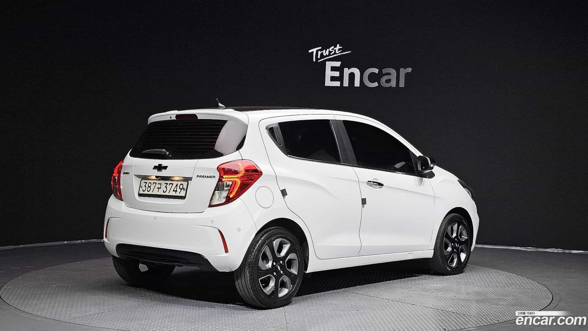 Spark Chevrolet 2019.9-OUTER-002