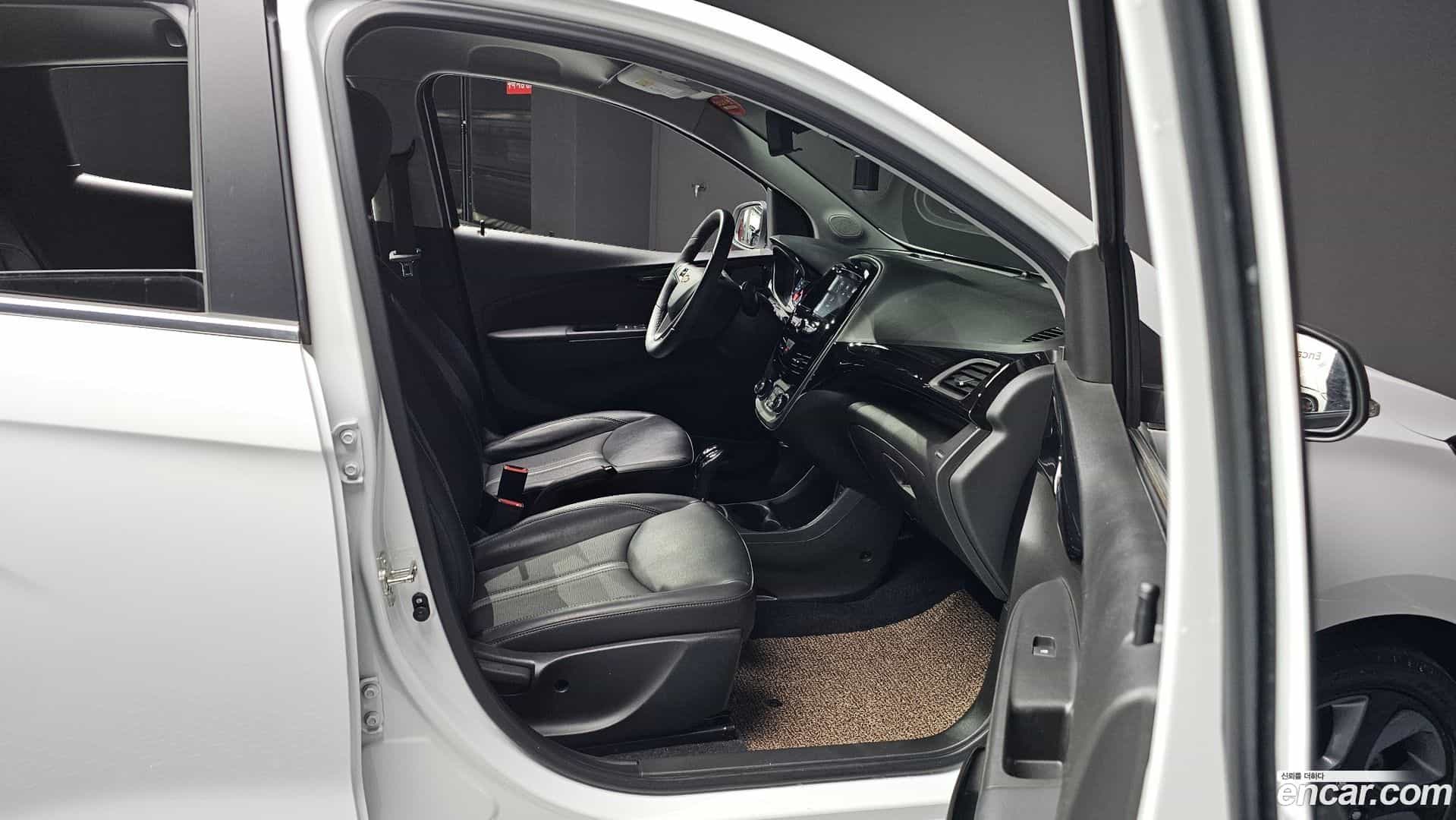 Spark Chevrolet 2019.9-OPTION-016