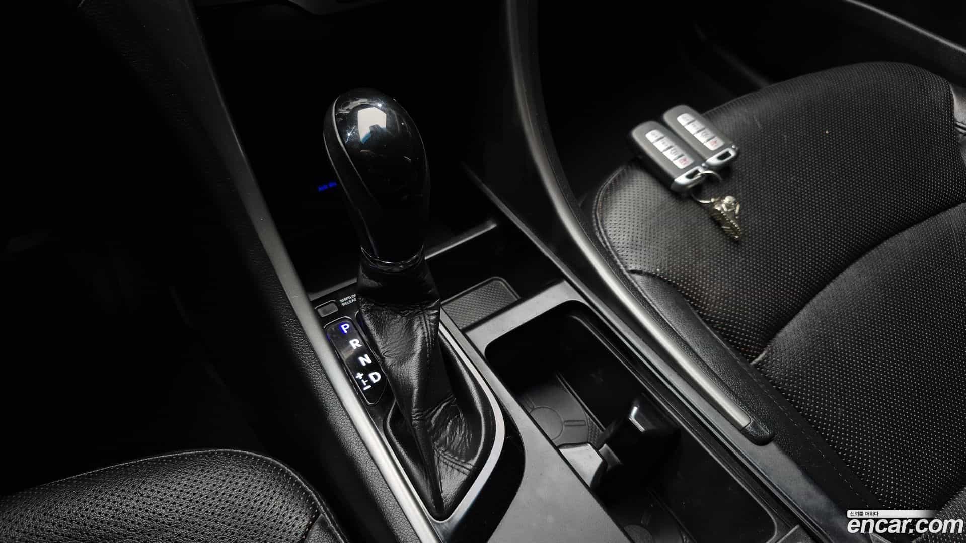 Sonata Hyundai 2011.9-INNER-009